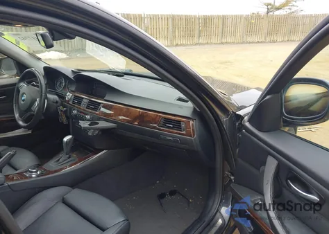 2011 BMW 335I z USA, uszkodzony, nr VIN WBAPM5C54BE576751